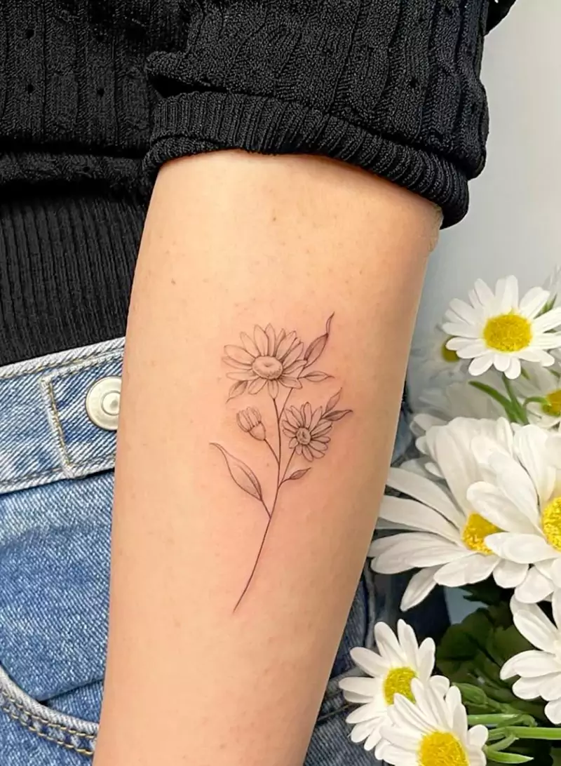 Daisy Flower Tattooo